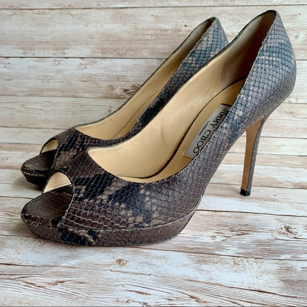 EUC Jimmy Choi pumps 38.5